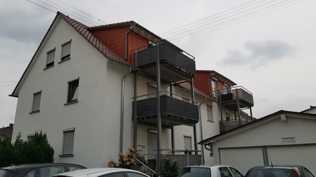 Outletcity Ferienwohnung Apartment 2 Metzingen  Exterior foto